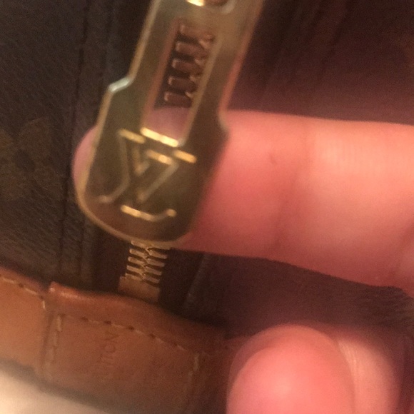 Need money asap for school - Picture 5 of 8